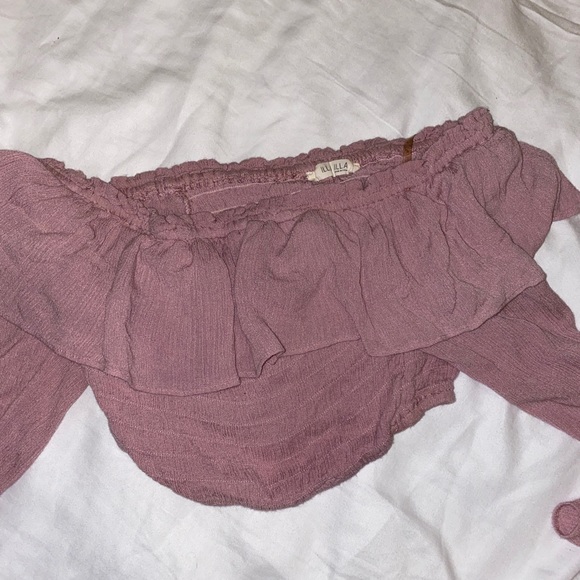 Top - Picture 3 of 3